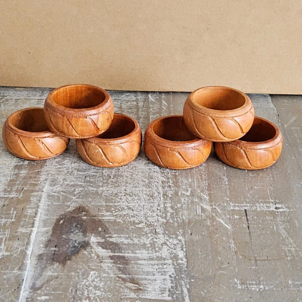 Carved Wood Napkin Rings Set of 6 Brown Handcrafted Boho Table Decor MCM